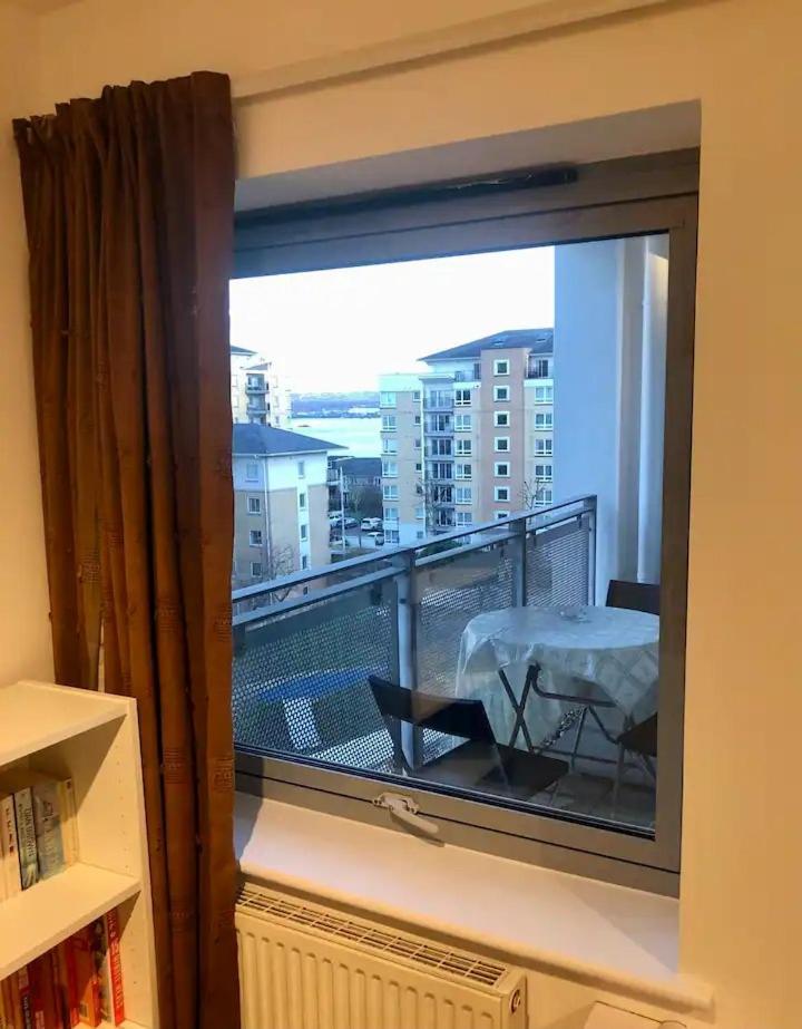 Room 1 Or 2 Ppl Near Excel, O2, Canary Wharf - Λονδίνο Εξωτερικό φωτογραφία