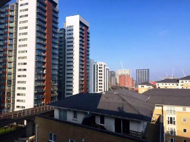 Room 1 Or 2 Ppl Near Excel, O2, Canary Wharf - Λονδίνο Εξωτερικό φωτογραφία