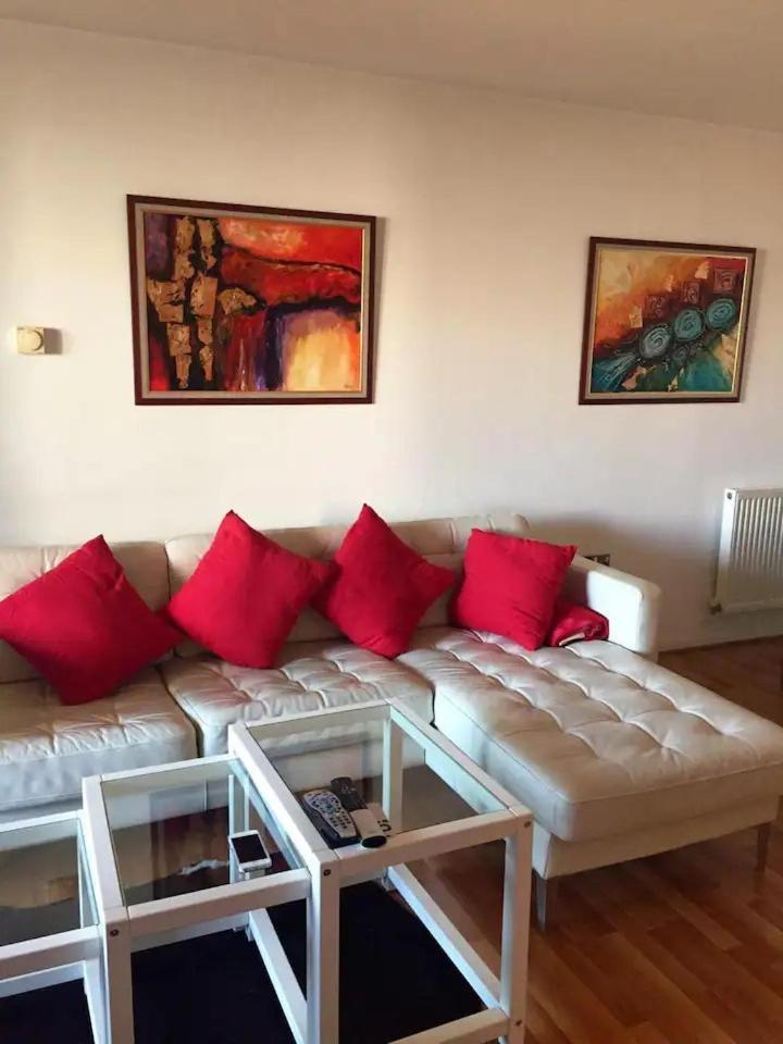 Room 1 Or 2 Ppl Near Excel, O2, Canary Wharf - Λονδίνο Εξωτερικό φωτογραφία